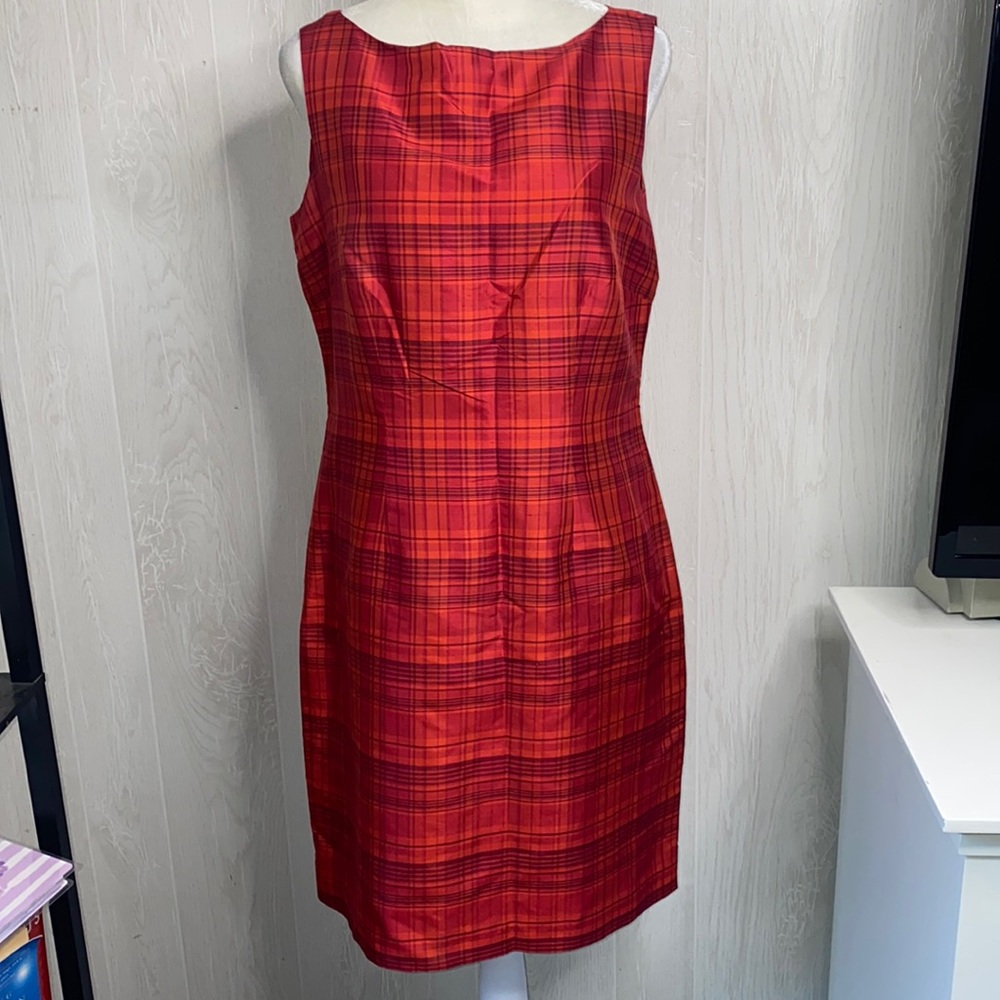 Marconi•100% Silk•Red Plaid•Sheath Dress•Size 6
C1